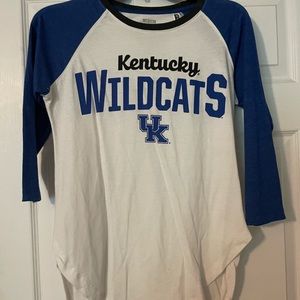 Kentucky Wildcats shirt. 3/4 Sleeves, light weight.